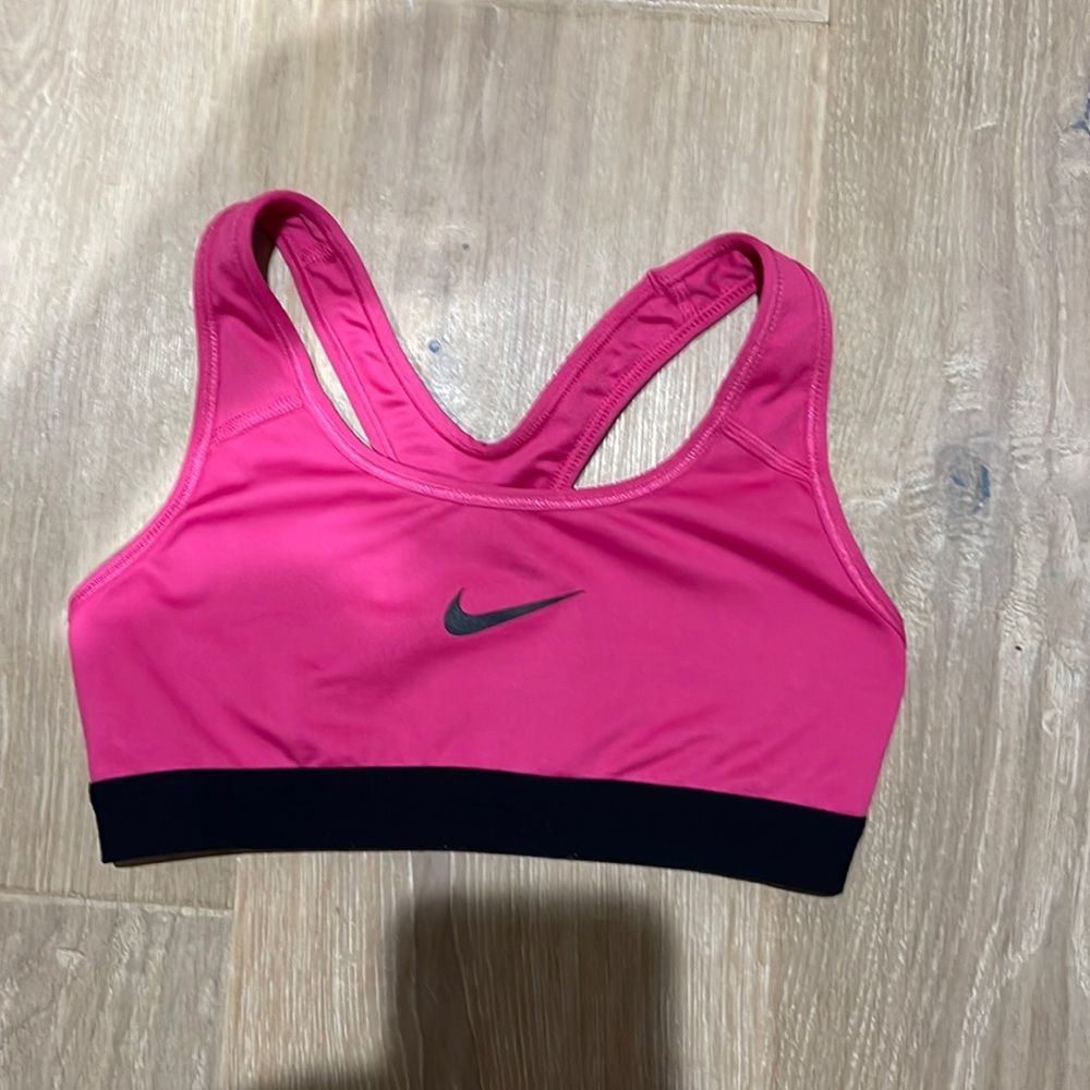 Nike Dri Fit sports bra  women’s XS